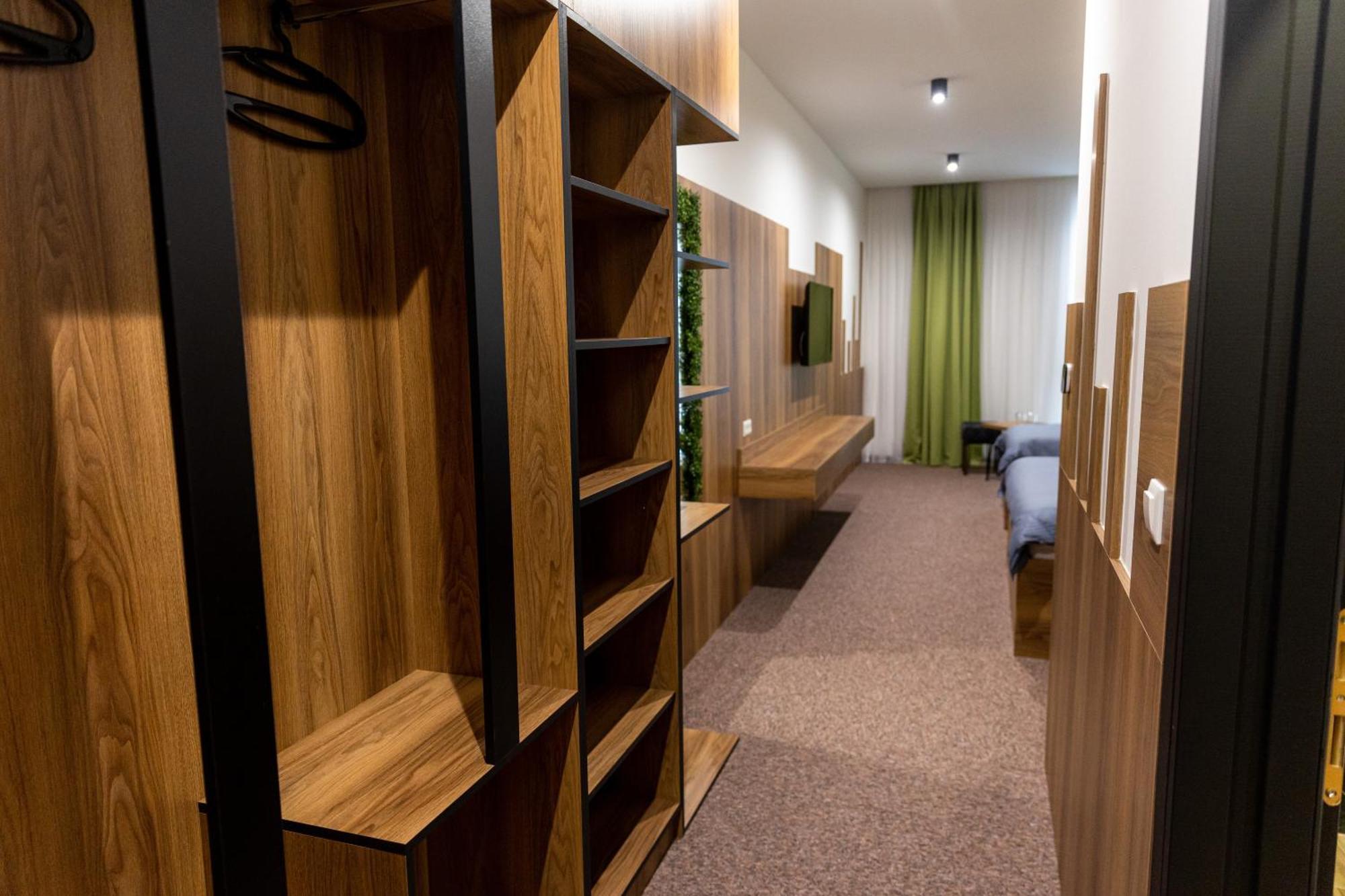 Hostel Tron Travnik Eksteriør billede