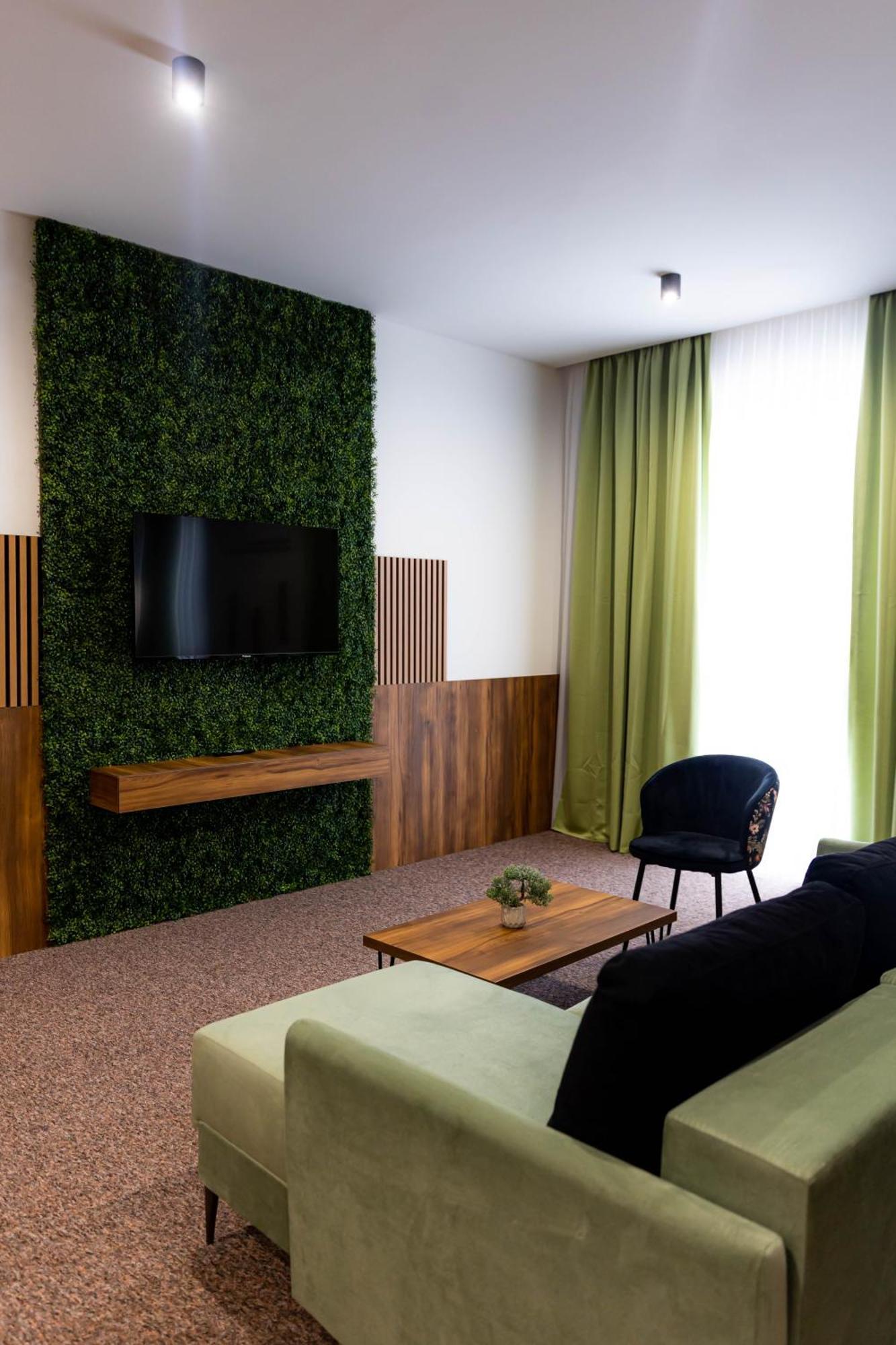 Hostel Tron Travnik Eksteriør billede